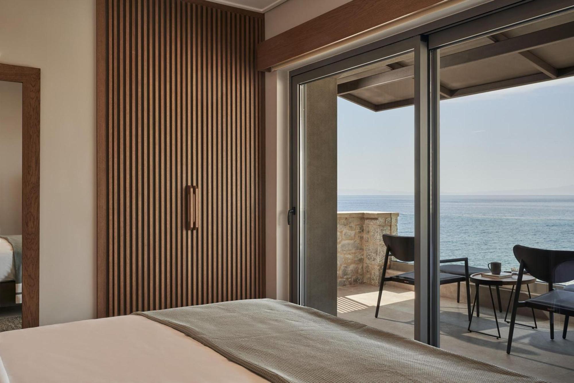 Beachfront Alassa Villas With Private Pools Kotronion  Eksteriør billede